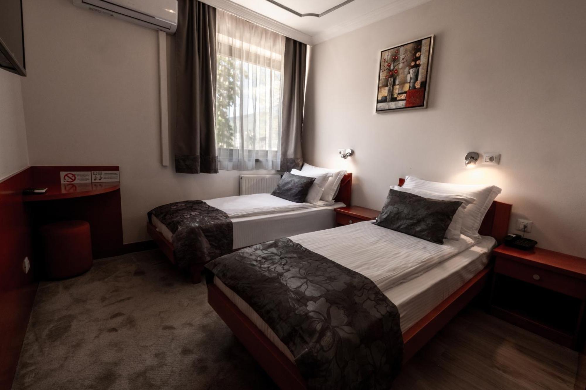 Hotel Bosna 1 Ilidža Eksteriør billede