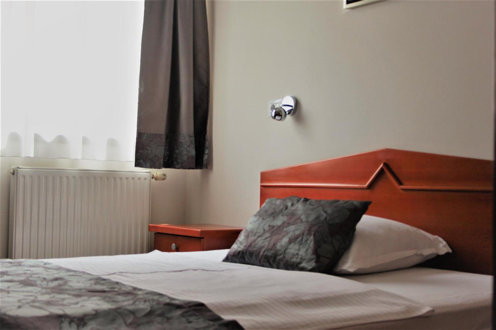 Hotel Bosna 1 Ilidža Eksteriør billede